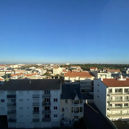 3 Etoiles Face - Parking Apartment